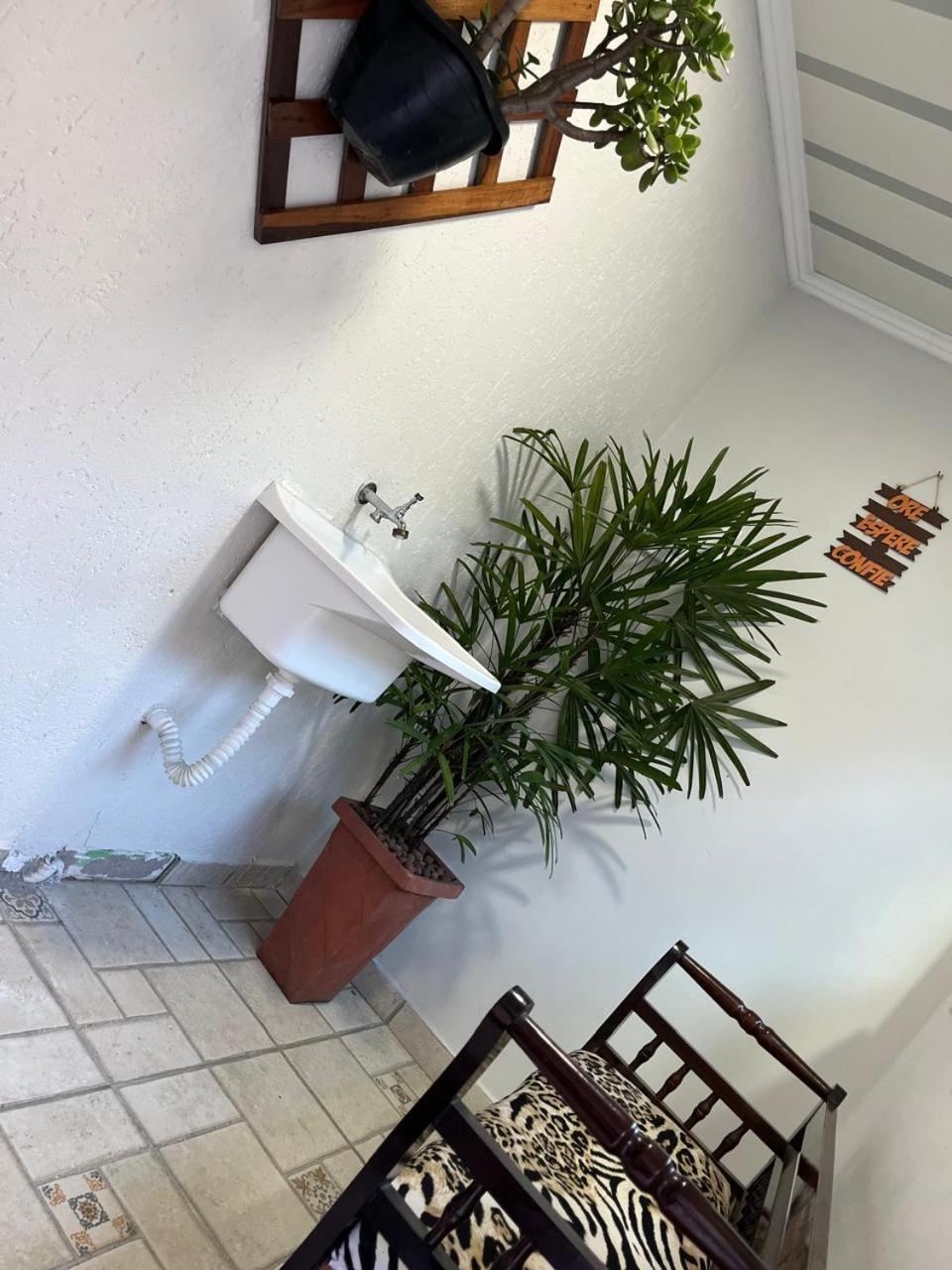Hospedagem Mae Aparecida - Casa Ngoại thất bức ảnh